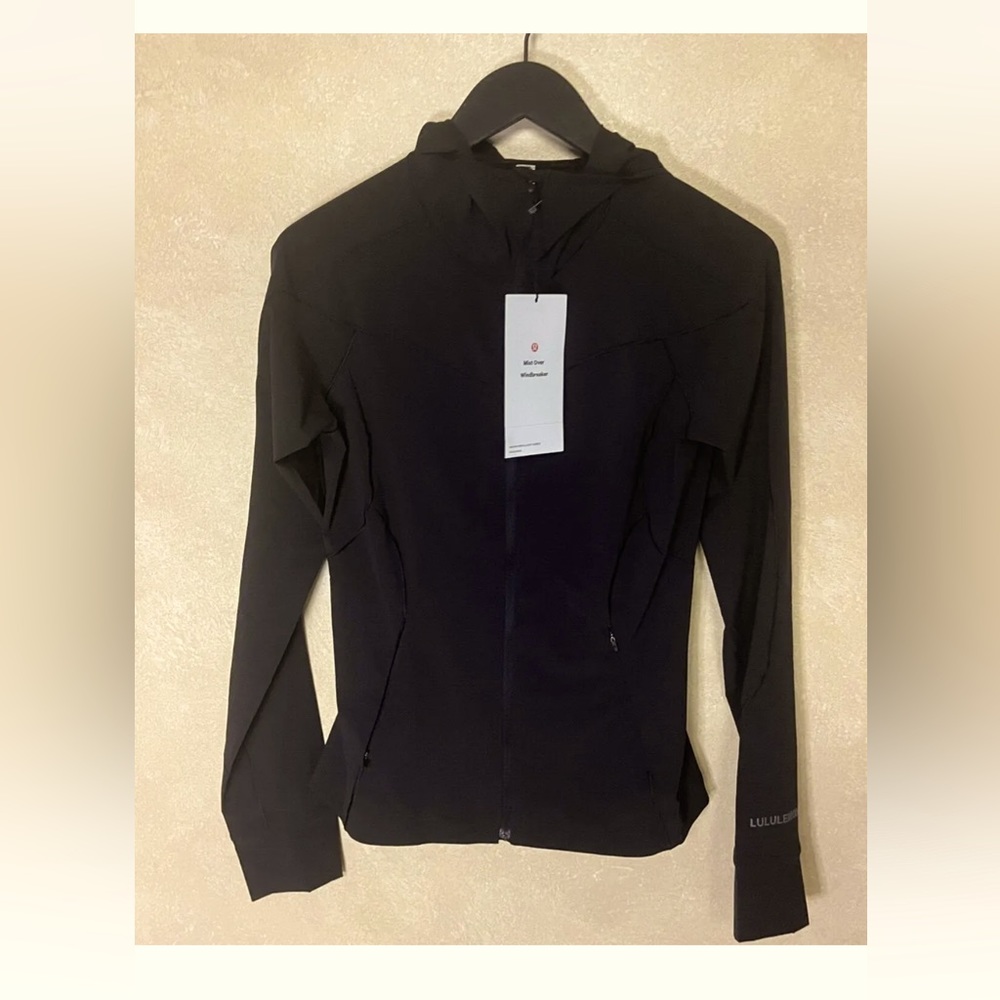 New Lululemon - Mist Over Windbreaker - Black - Size 2 - NWT